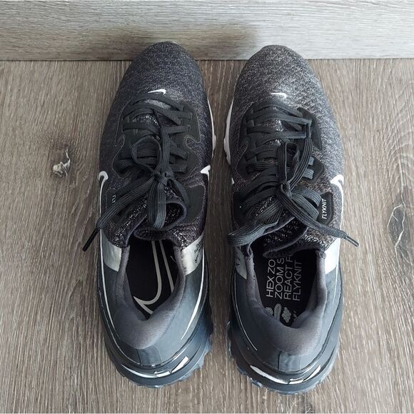 Athletic_Shoes